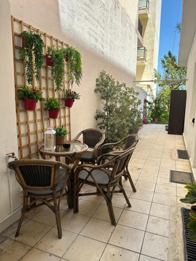 Alex Apartment, Cozy Place In Heraklion Center Exterior foto